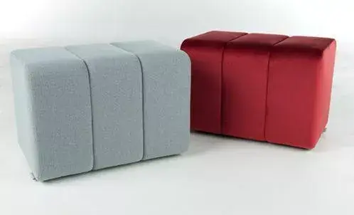 Modell Bond Hocker von Bert Plantagie