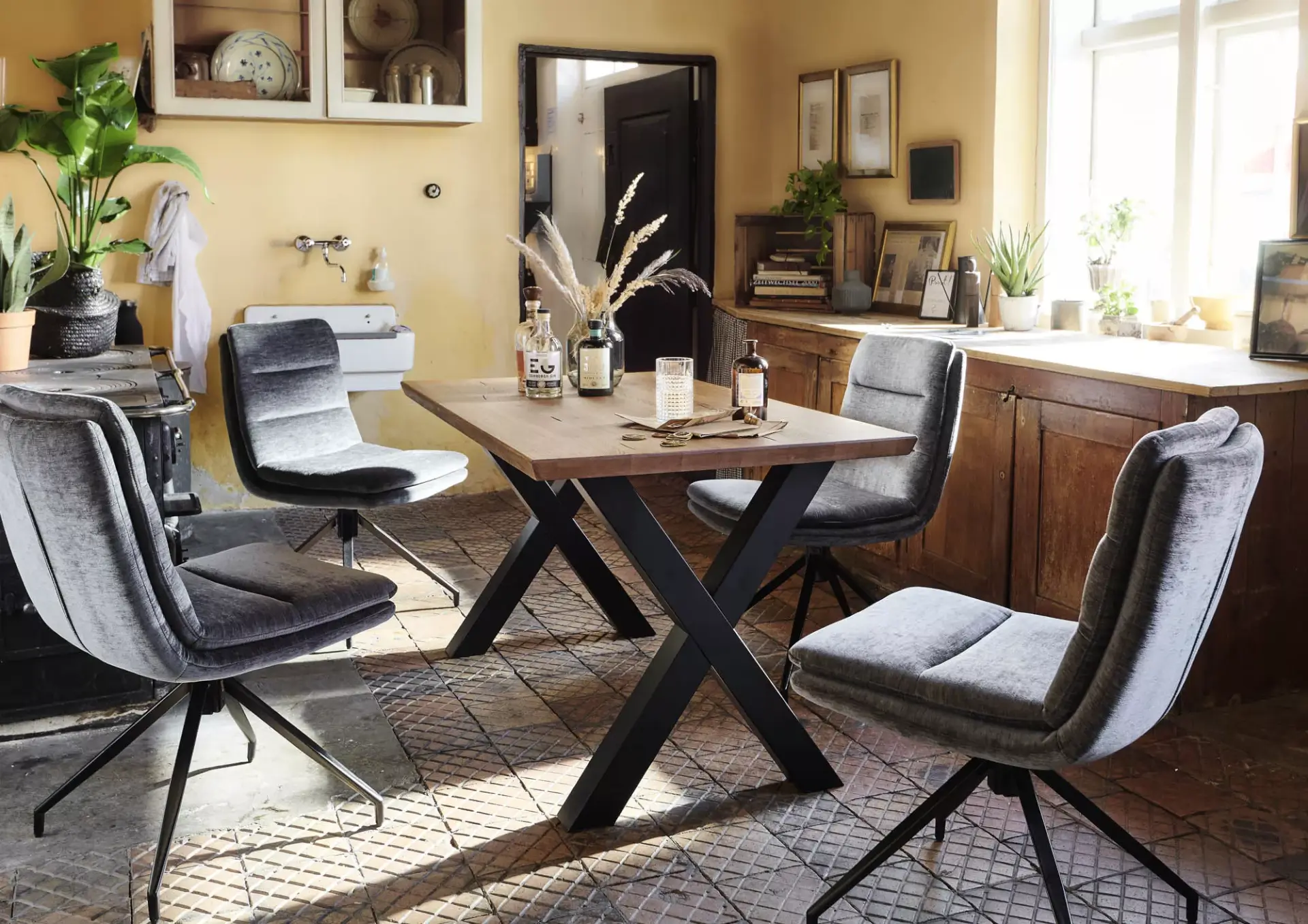 Modell Woodstock + Bradford von Bodahl