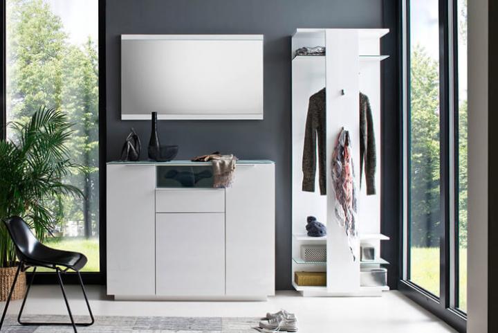 Canberra Diele von MCA Furniture Diele Garderobenprogramm " Canberra " von MCA Furniere