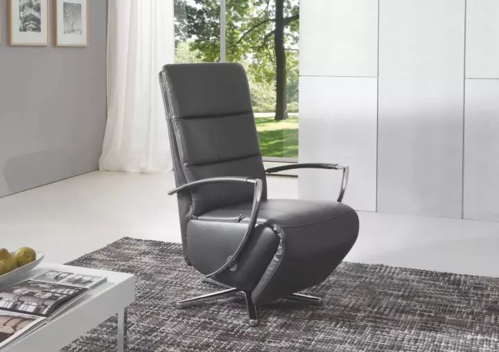 Metro Style von Polsteria Polstermöbel TV-Sessel Metro Style von Steinpol - Polsteria