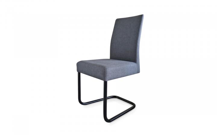 Kadira von Standard Furniture Stühle Freischwinger Kadira von Standard Furniture