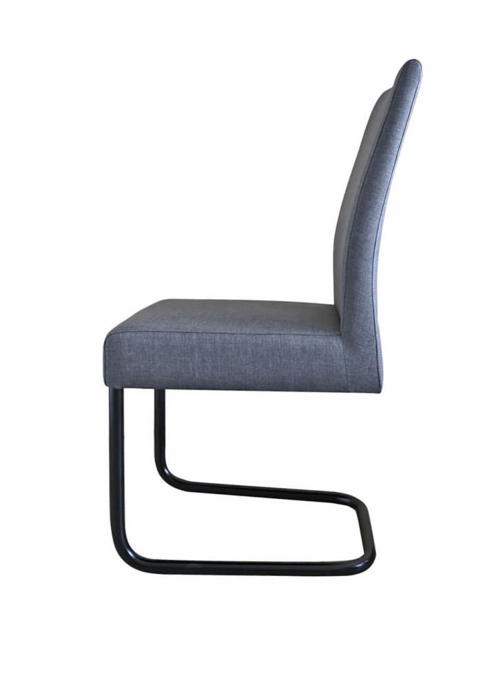 Kadira von Standard Furniture Stühle Freischwinger Kadira von Standard Furniture