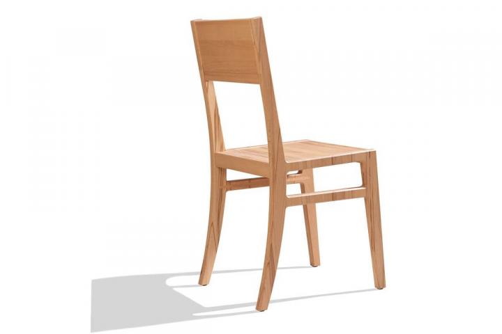 Basilia von Gaderform nature living Speisen Massivholzstuhl Basilia von Gaderform