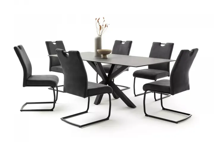 Acroma von MCA Furniture Speisen Schwinger Acroma von MCA Furniture