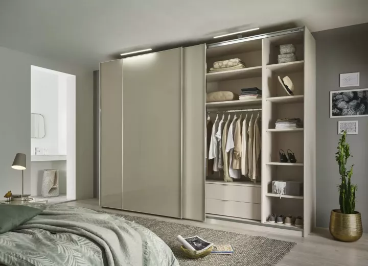 Sonett von Staud Schlafen Schwebetürenschrank Sonett von Staud