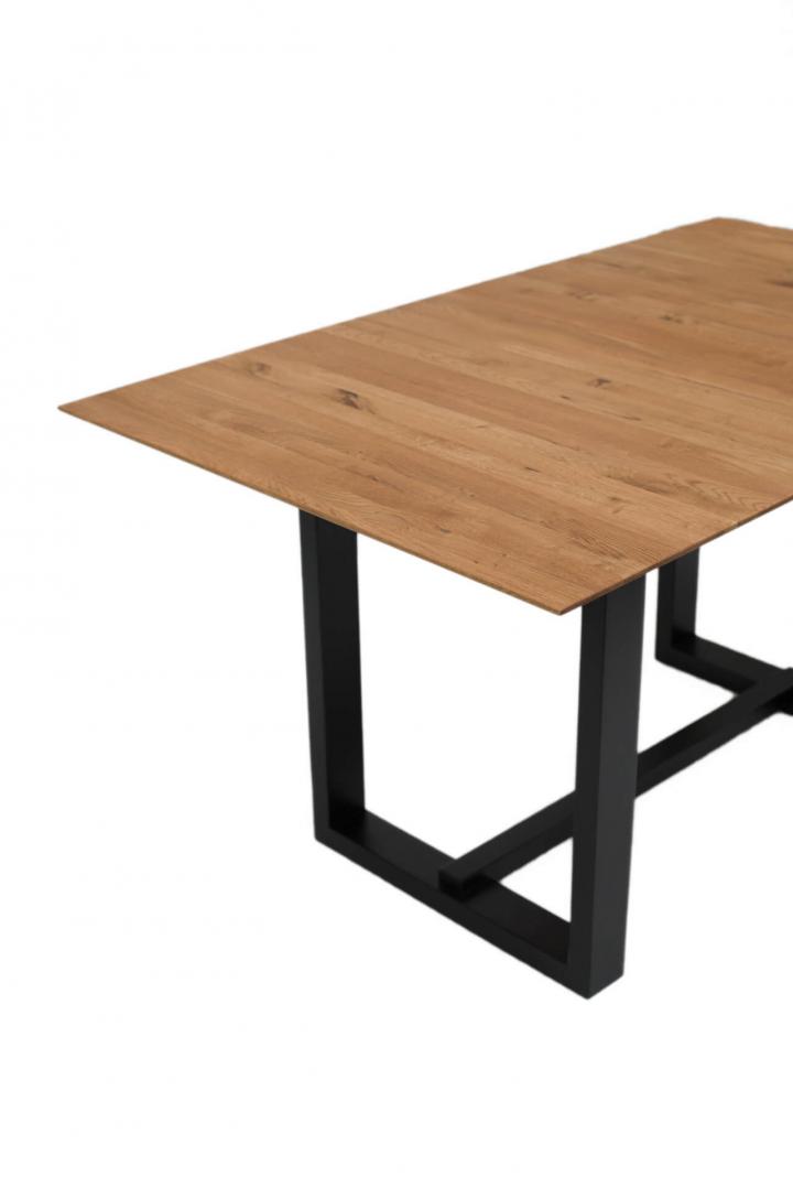 Gordes von Standard Furniture Tische Esstisch Gordes von Standard Furniture