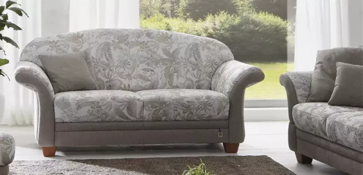 344 Wallis von Ponsel Sofas & Couches Couch 344 Wallis von Ponsel