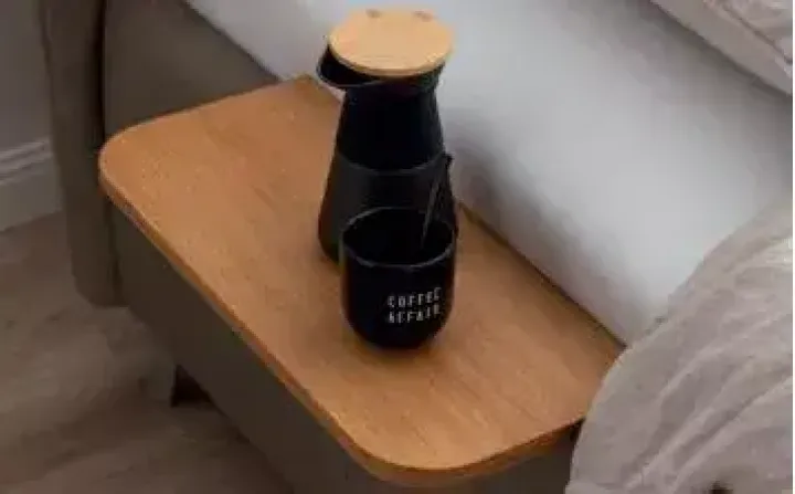 Woody von Candy sleep Einzelbetten Einstecktisch Woody von Candy sleep