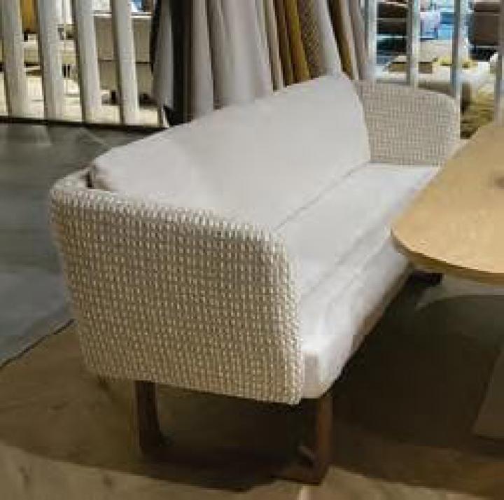 Neela Bench von Candy Polstermöbel Bank & Eckbänke Solobank Stilecht Neela Bench von Candy